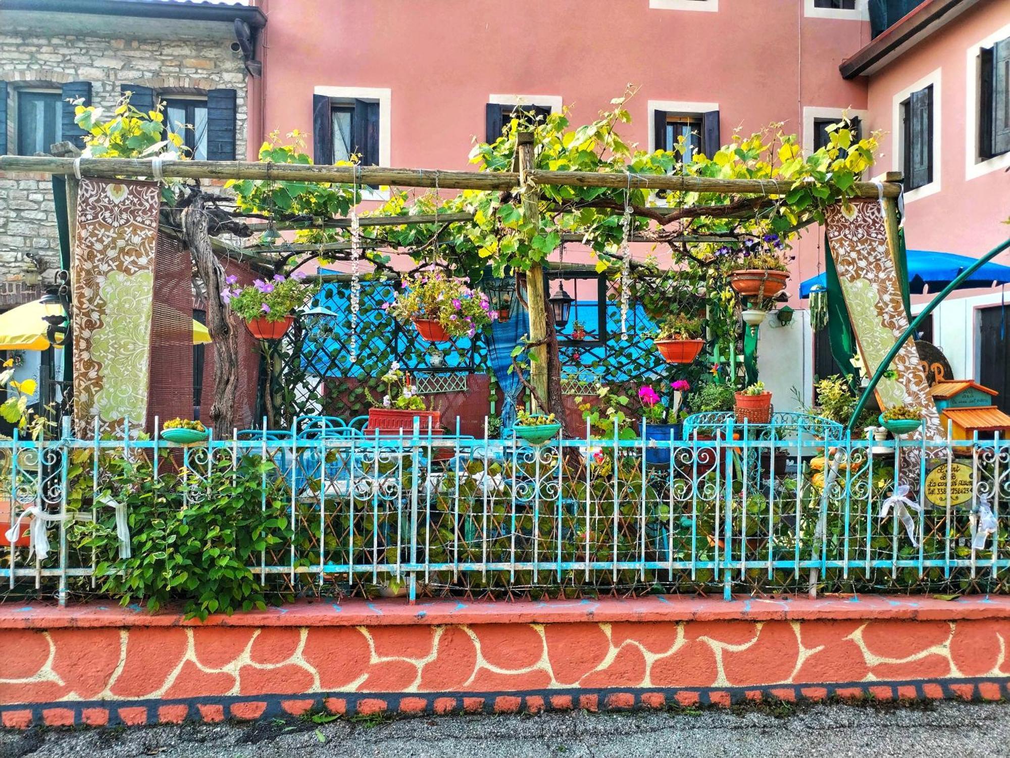 Art B&B La Casa Del Pittore Revine Lago Exterior photo